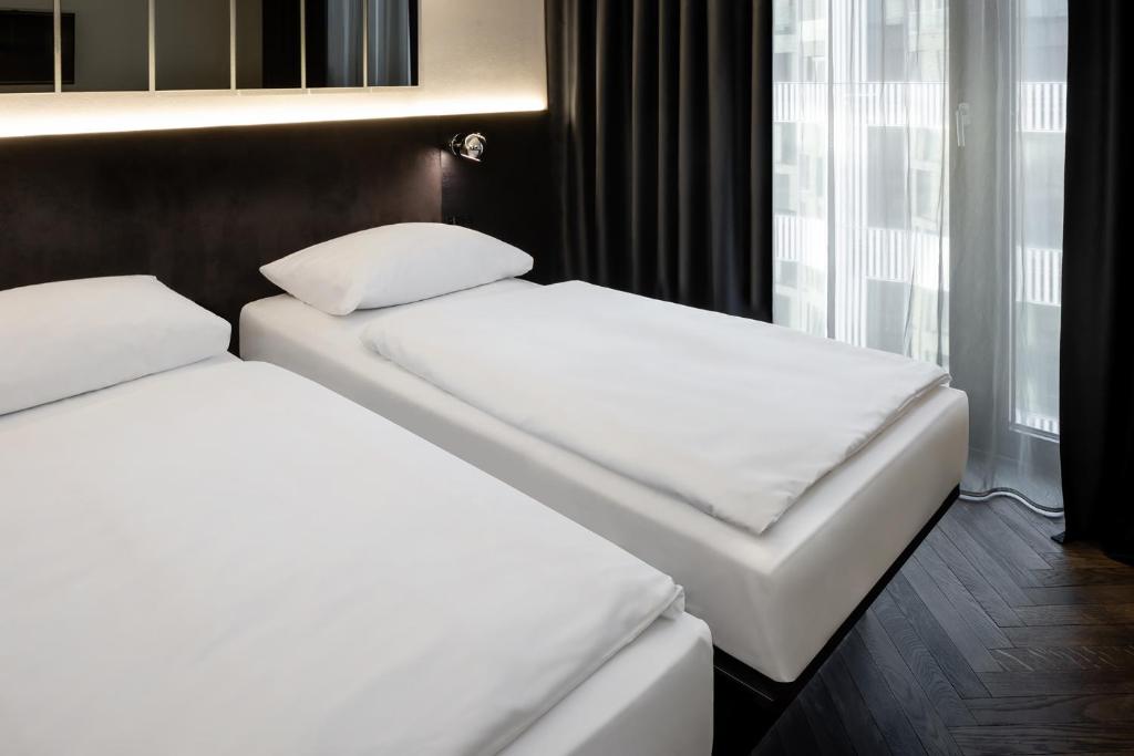 Hotel AMANO Grand Central — Hotel rooms in Berlin, Berlin