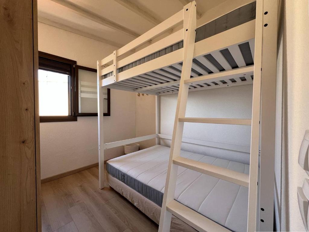 Appartement T2 Climatise avec Parking proche Plage - FR-1-81-631 - 3