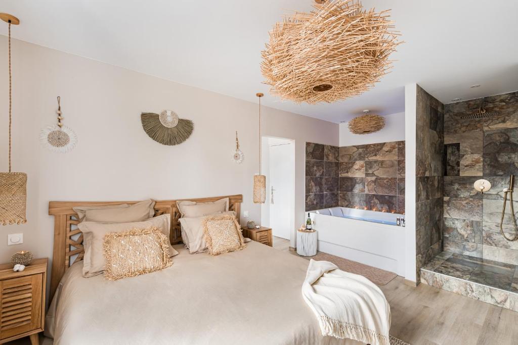 Suite balnéo Bali Saint-Étienne - 1