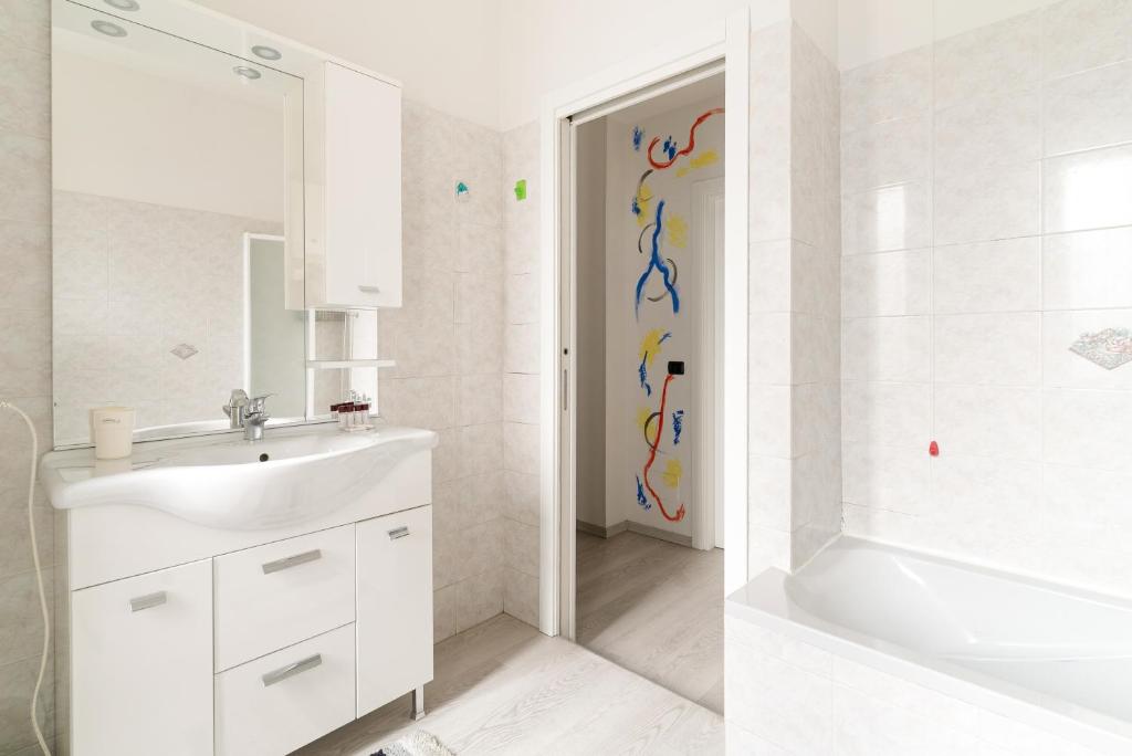 GuestHost - Gelsomini Apartment Milano - 5