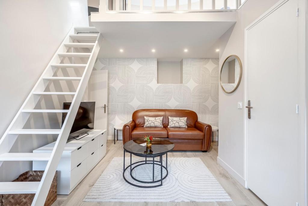 A43 Republic # 1BedRoom # Marais # Paris03 # AC - 2