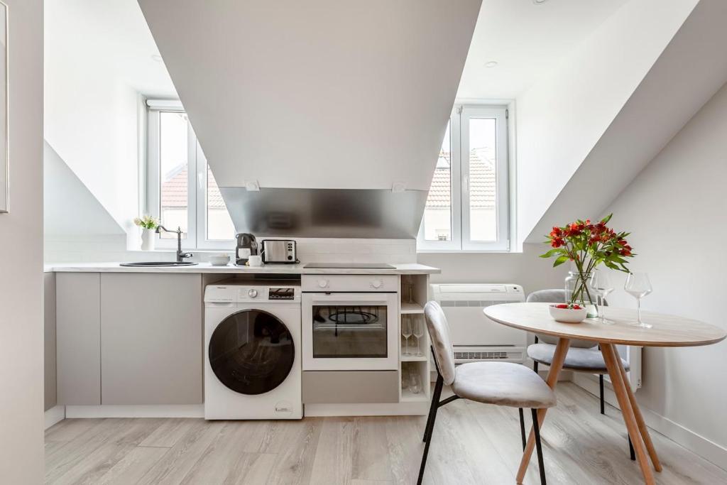 A43 Republic # 1BedRoom # Marais # Paris03 # AC - 5