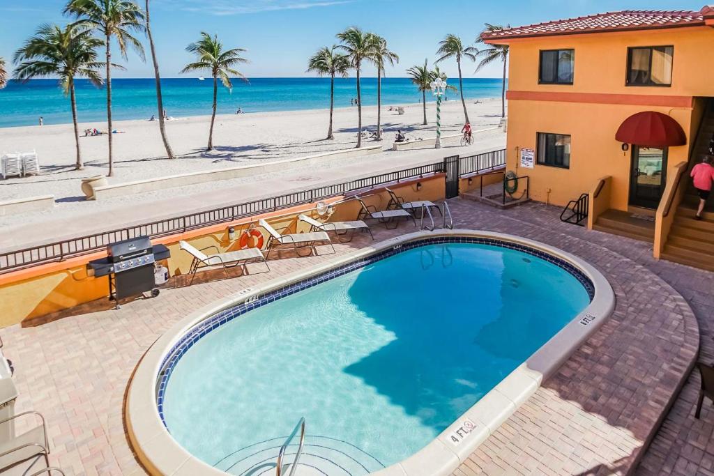 Hollywood Sands Resort, Hollywood