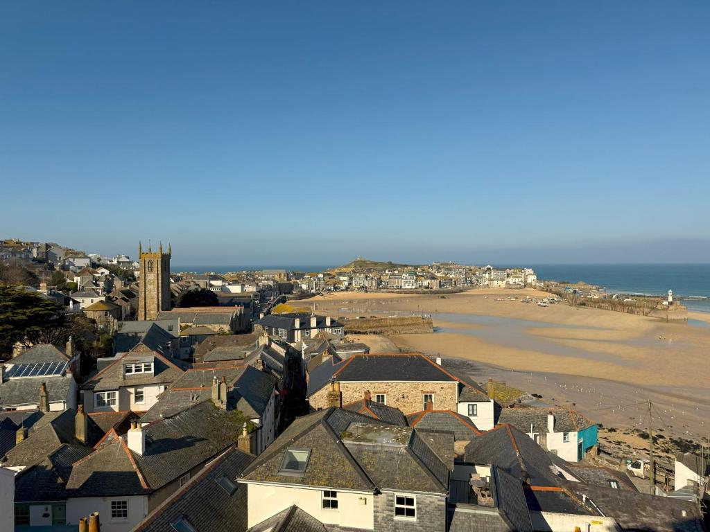 Harbour View, St Ives