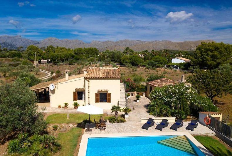 Beautiful country house in Port Pollensa by Renthousing - 1