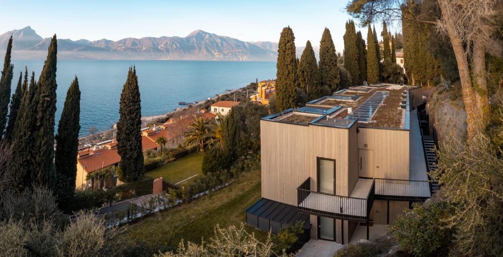 Villa Inessa - Ferienwohnung am Gardasee in Torri del Benaco mit Pool & Seeblick - 5
