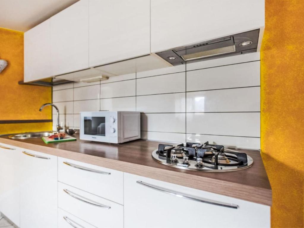Apartment Lidia by Interhome - 3