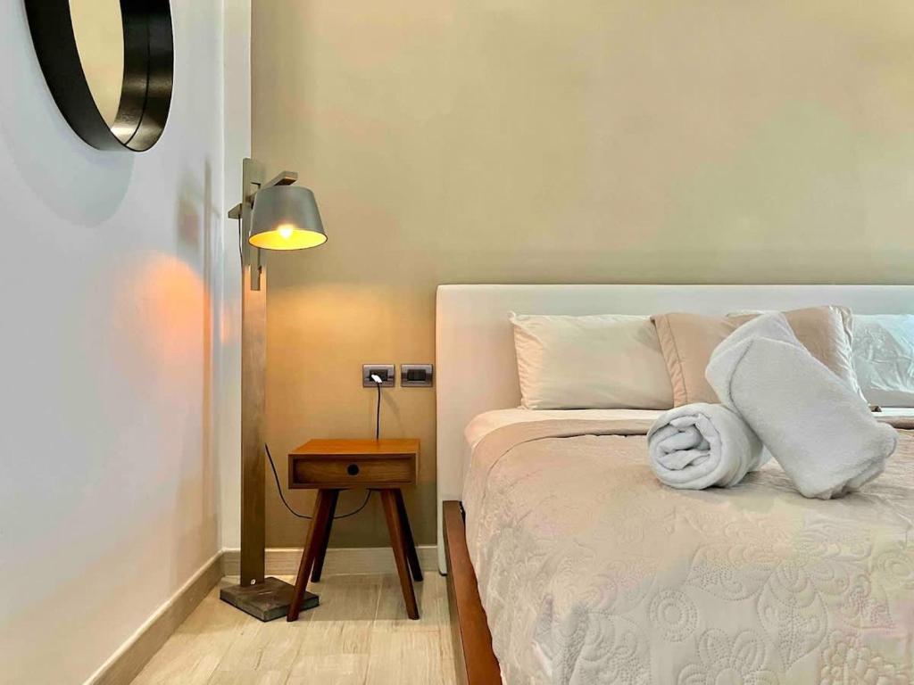 A pasos de la playa | Apartamento elegante en la Quinta Avenida con piscina en la azotea - 2