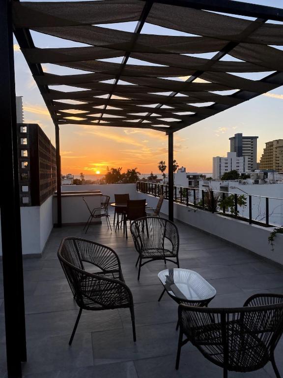 few steps from the beach, at golden zone, Mazatlán