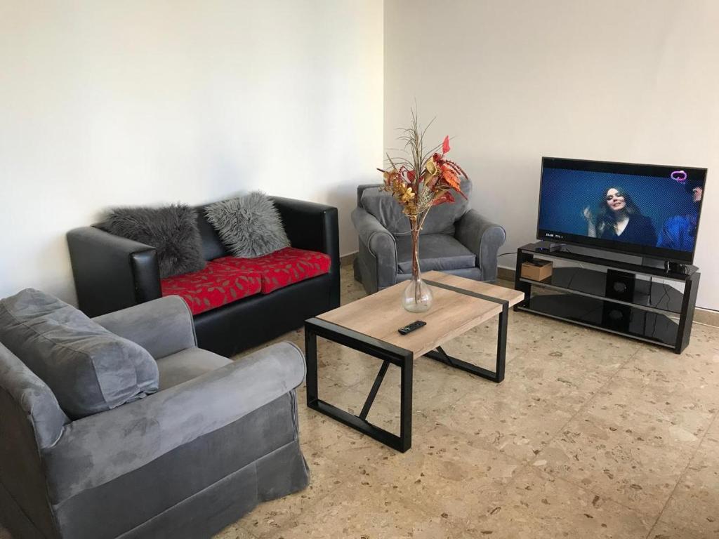 Edelweiss, amplio departamento - 5