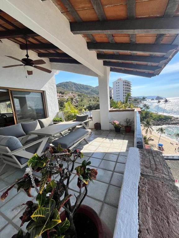 Sierra Del Mar -Beachfront Penthouse- - 3