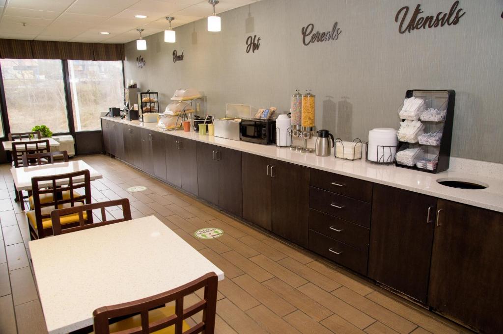 Food and beverages, Pigeon River Inn in Pigeon Forge (TN)