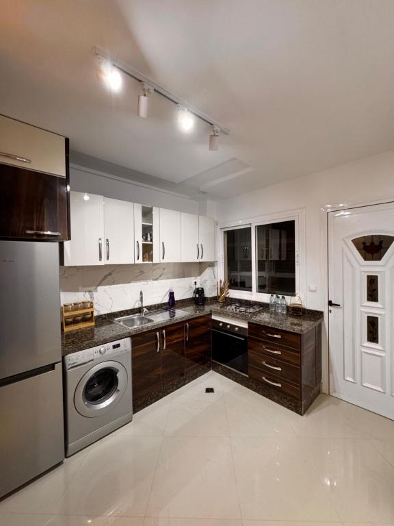 Apparement prestige, Udžda