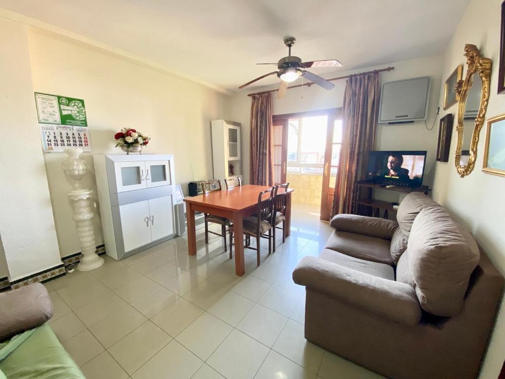 Apartamento en Fátima con excelente conexión a BLET, UCO y Las Quemadas - 5