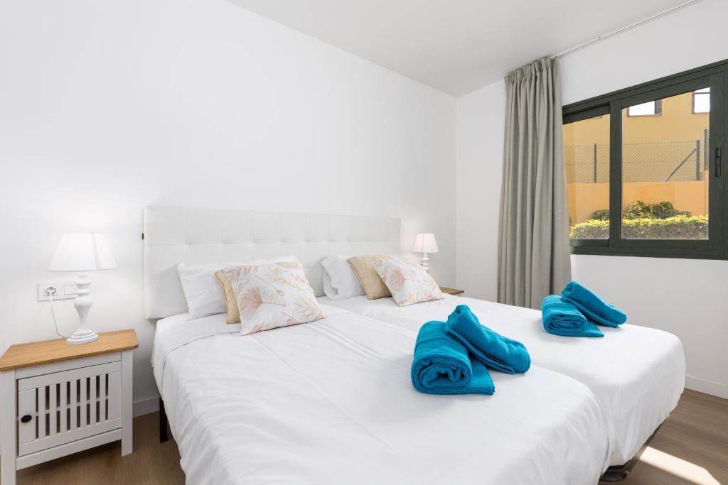 Home2Book Pool & Tennis Court Cozy Apt, Corralejo - 5
