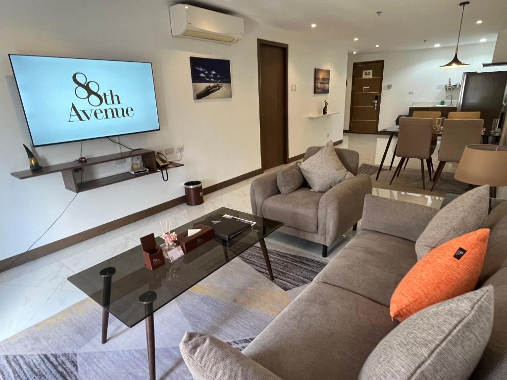 Shared lounge/TV area