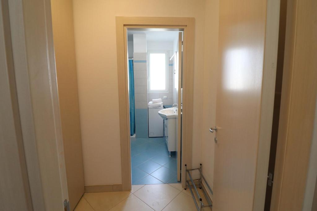 Casa Francesca Otranto Modern 3 Guest Flat with AC & WiFi - 3