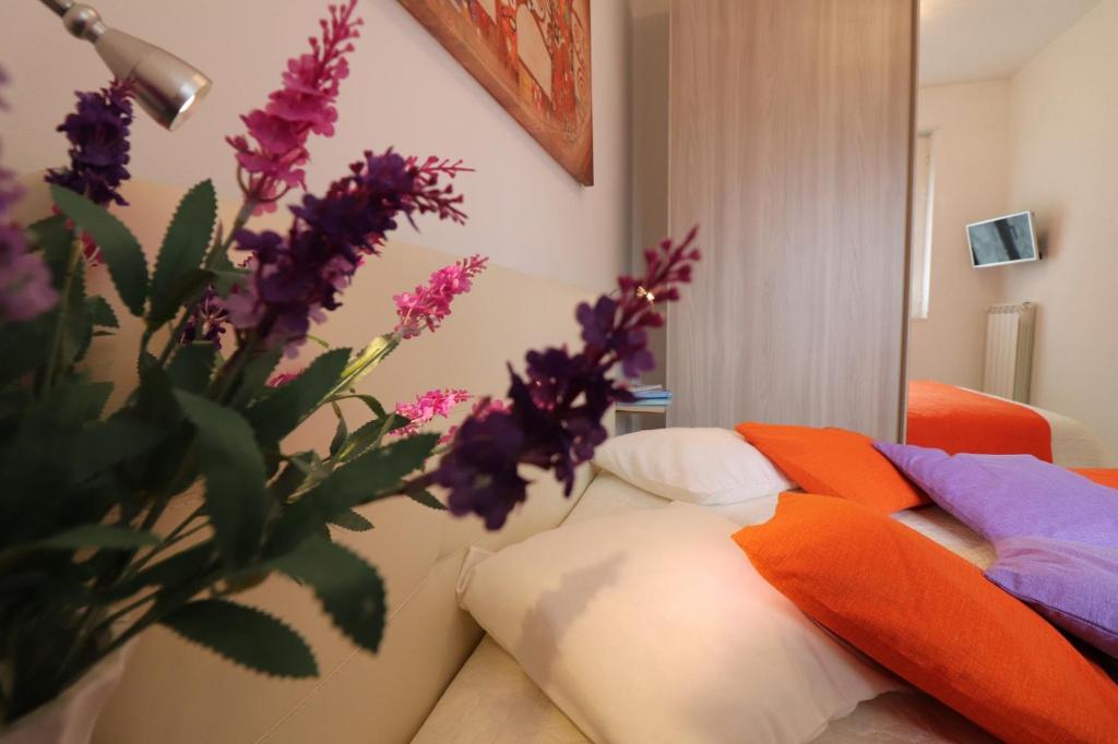 Casa Francesca Otranto Modern 3 Guest Flat with AC & WiFi - 4