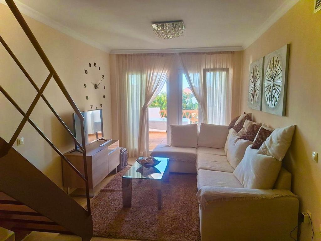 Classypropety3, Manilva