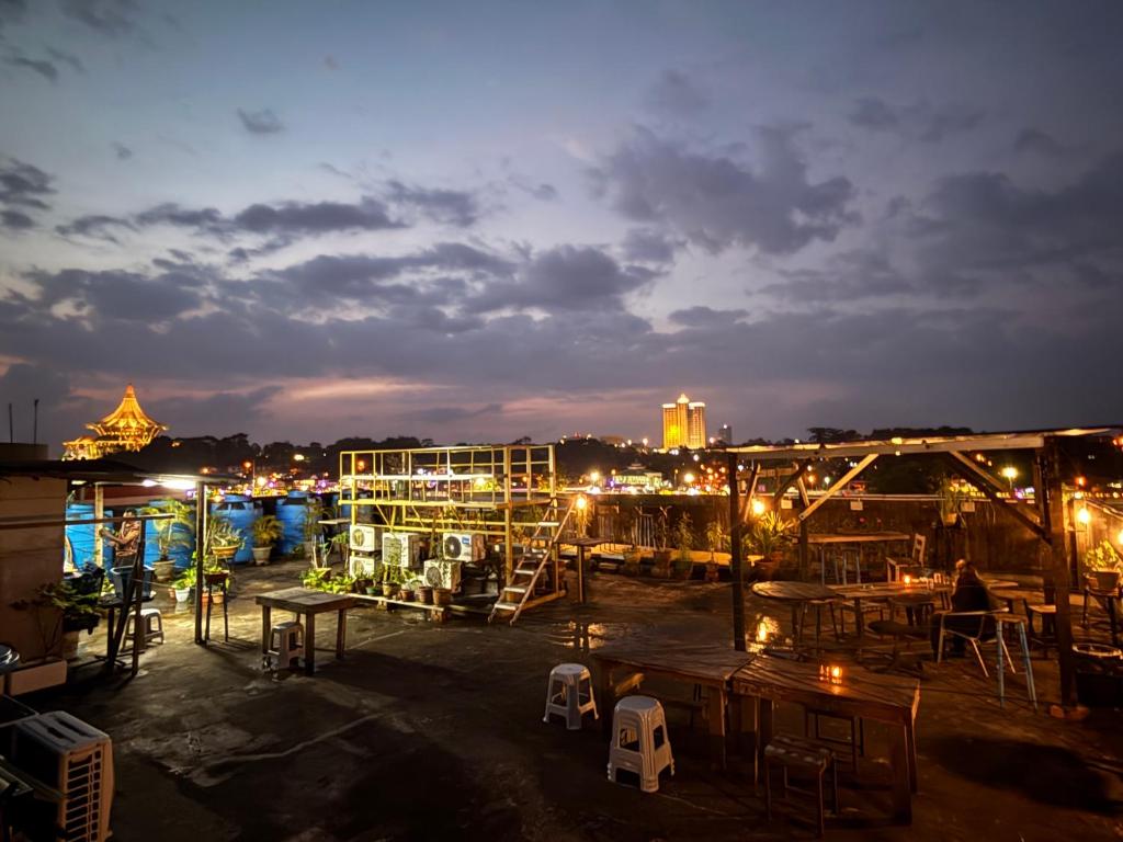 Exterior view, Woodpecker Lodge in Kuching