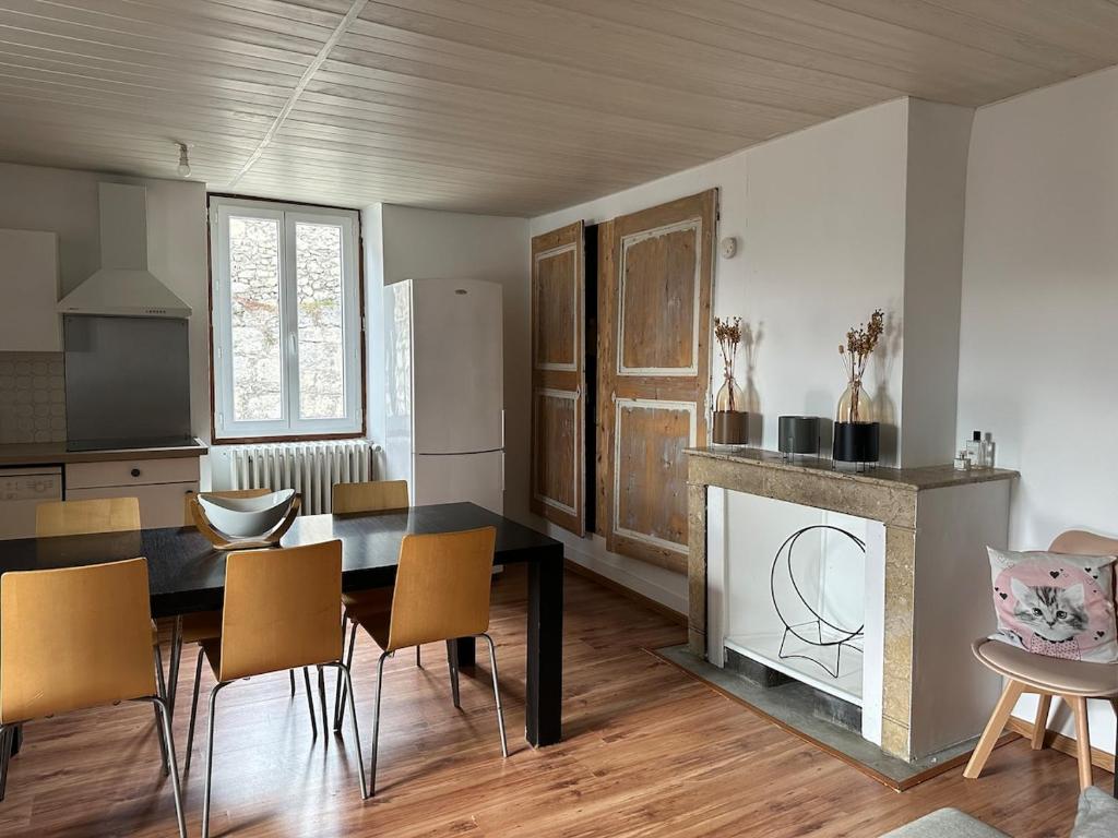 Bel appartement avec wifi à Noyarey - 1