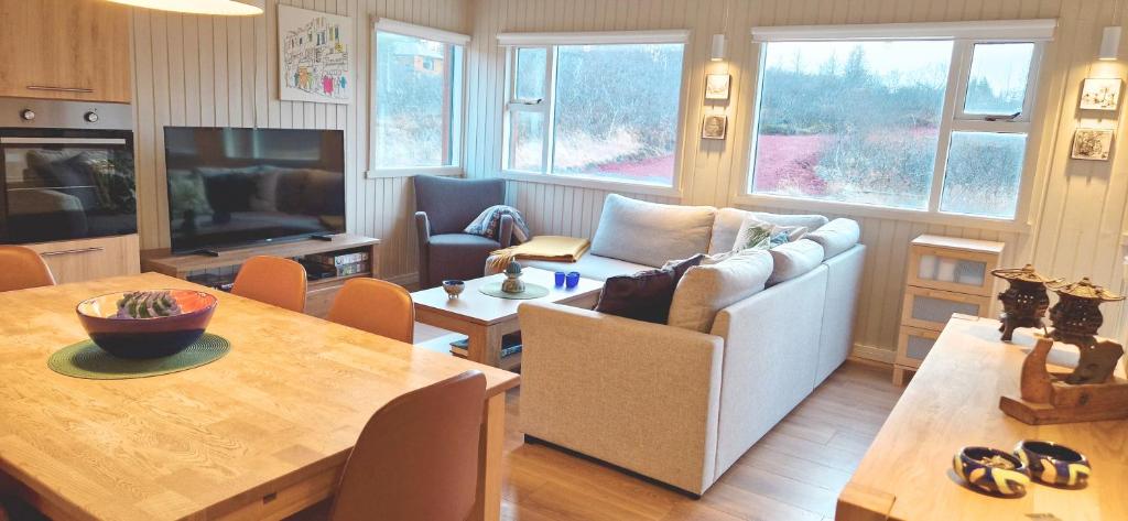 Svanahvammur - Swan Cabin, Vaðlækir