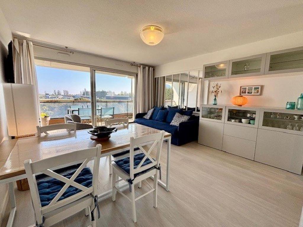 Appartement rénové à Quiberon pour 4, proche plage avec balcons et parking - FR-1-478-312 - 2