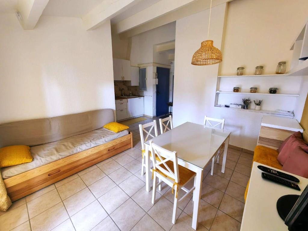 Villa mitoyenne climatisée avec piscine, 4 pers, parking - FR-1-607-210 - 4
