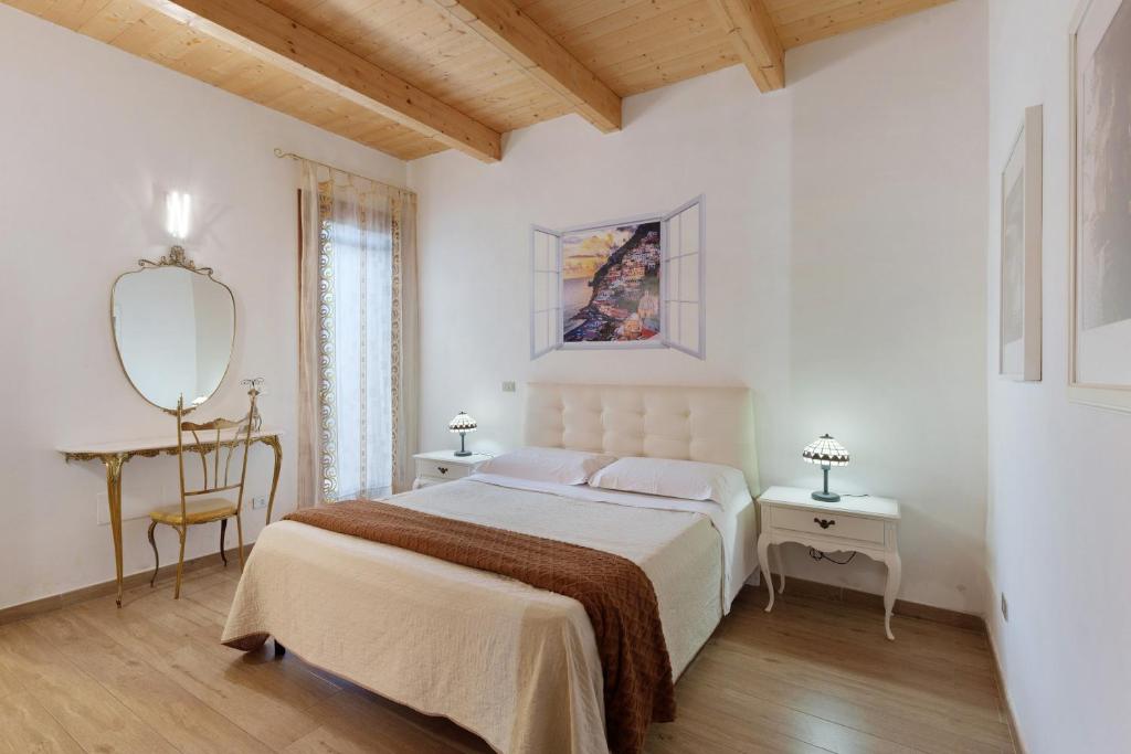 The Main Street Apartment, Agerola