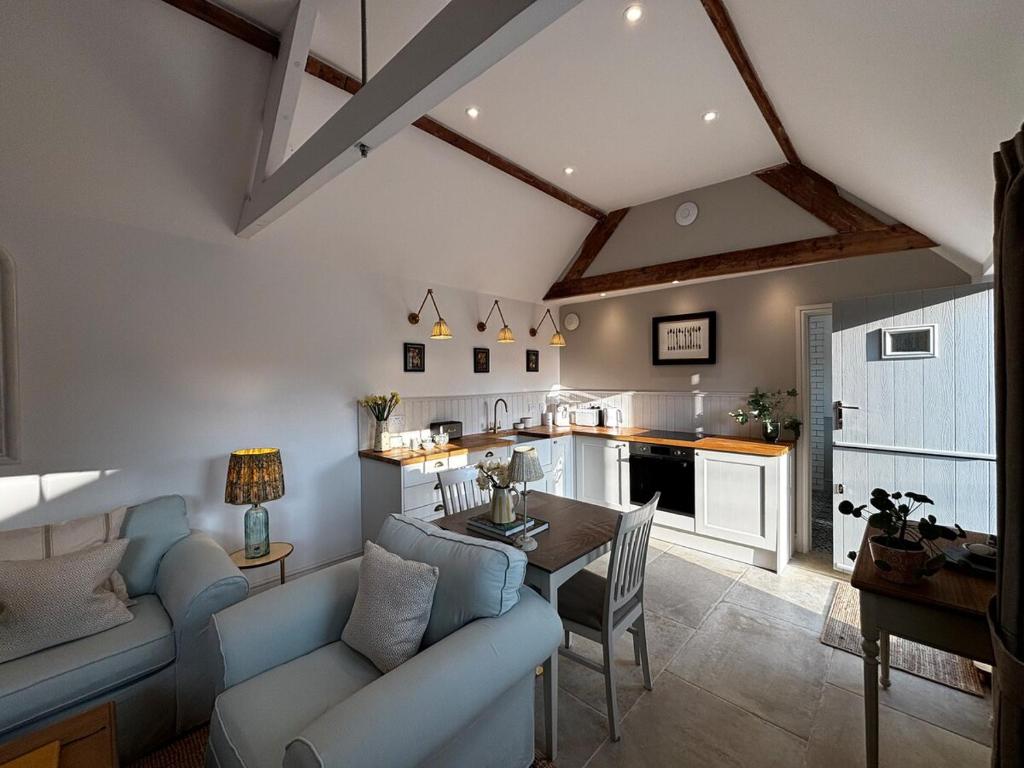 The Bothy, Kemble photo 4