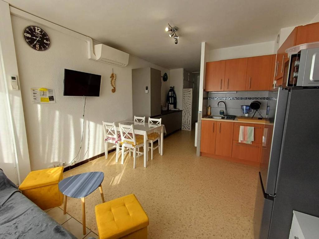 T1 cosy à Balaruc-les-Bains avec clim, terrasse et animaux admis - FR-1-571-59 - 2