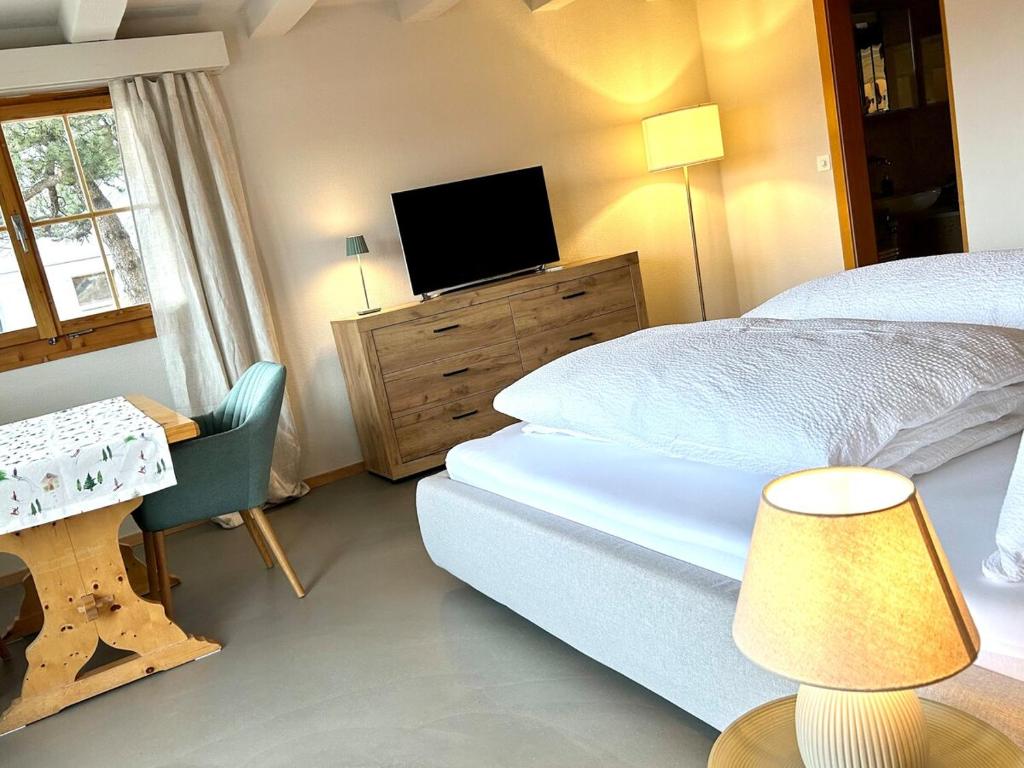 Top location and cozy chalet style - 3