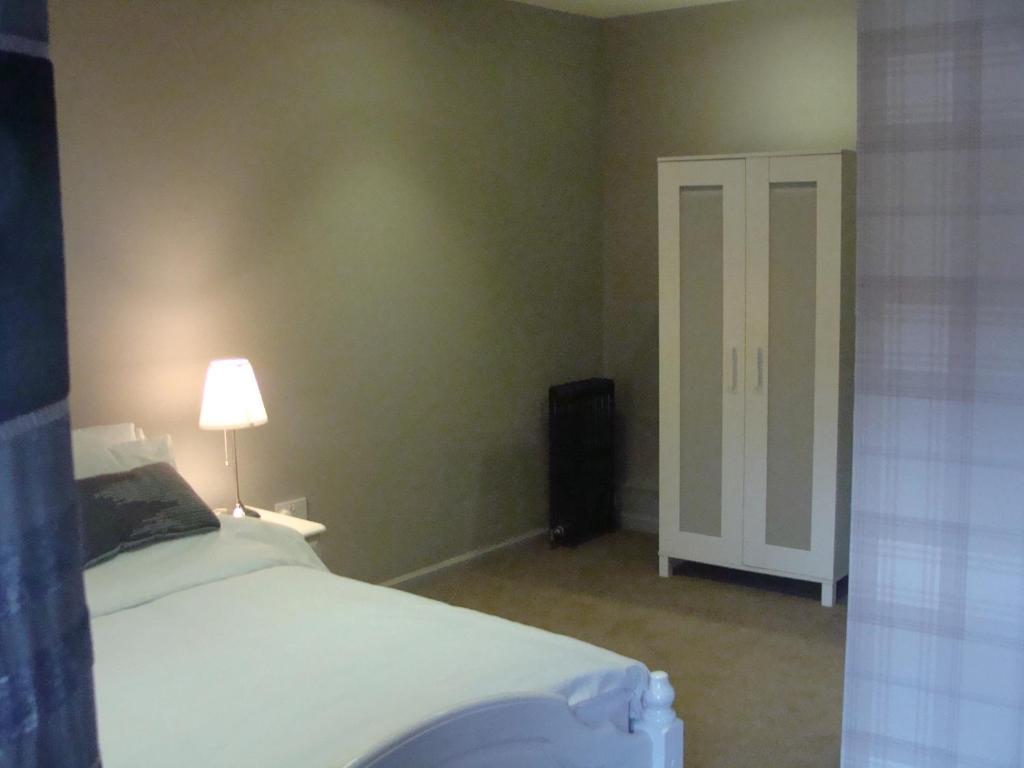 Riggend Farm Accomodation, Airdrie