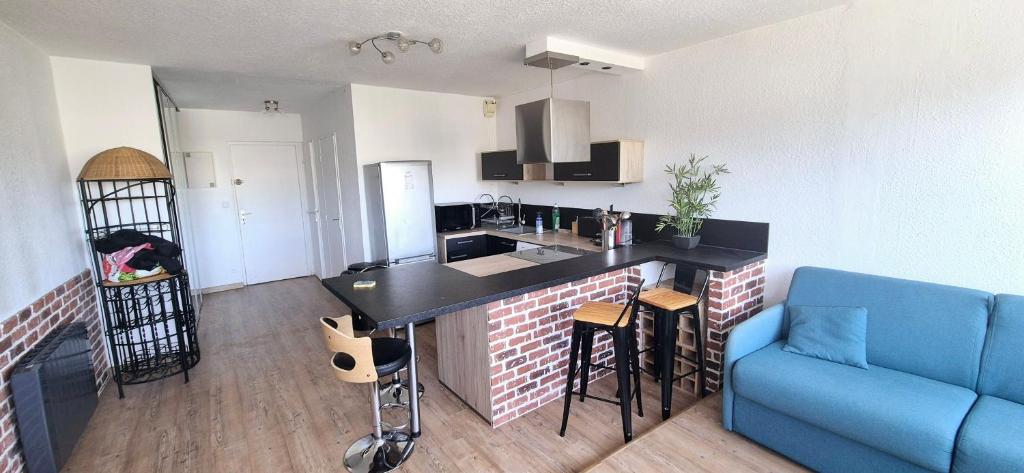 Studio cosy design avec piscine, 8mn de la mer à pied - 2