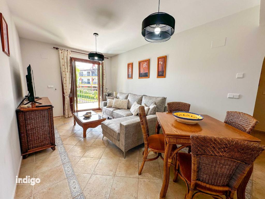Pool View - 2 Bedrooms - Vista Esuri - COL01 - 4