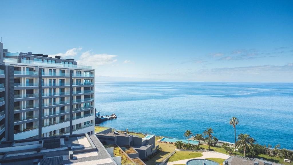 Glamorous Apartment by Atlantic Holiday, Funchal