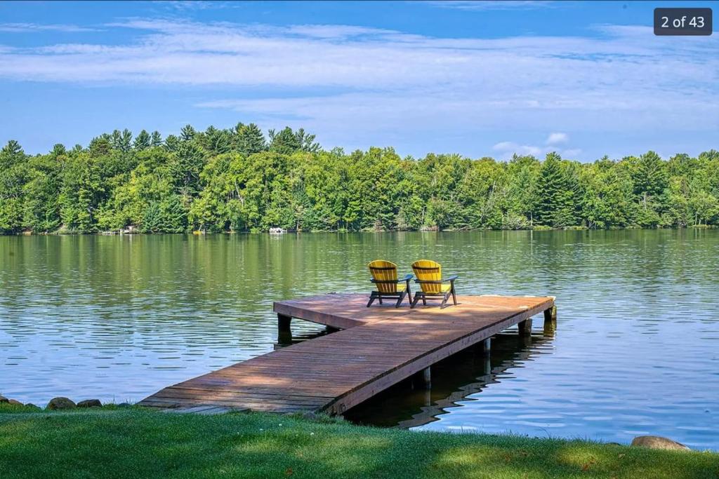Lazy Day Cabin Cranberry Lake, Eagle River