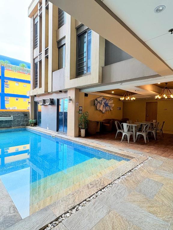Pacific Park Hotel, Manila