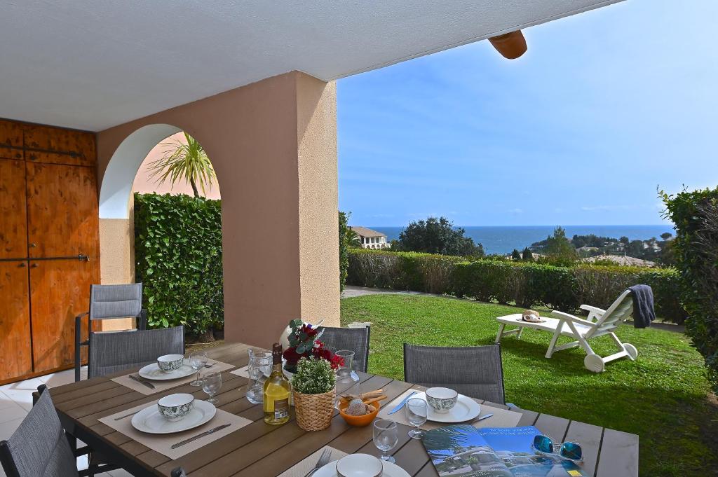 Anémone, Saint-Raphaël