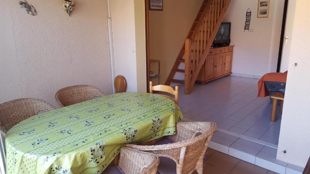 Les Mers du Sud, 4 personnes, vélos, piscine, climatisation, plage à 120m - 5