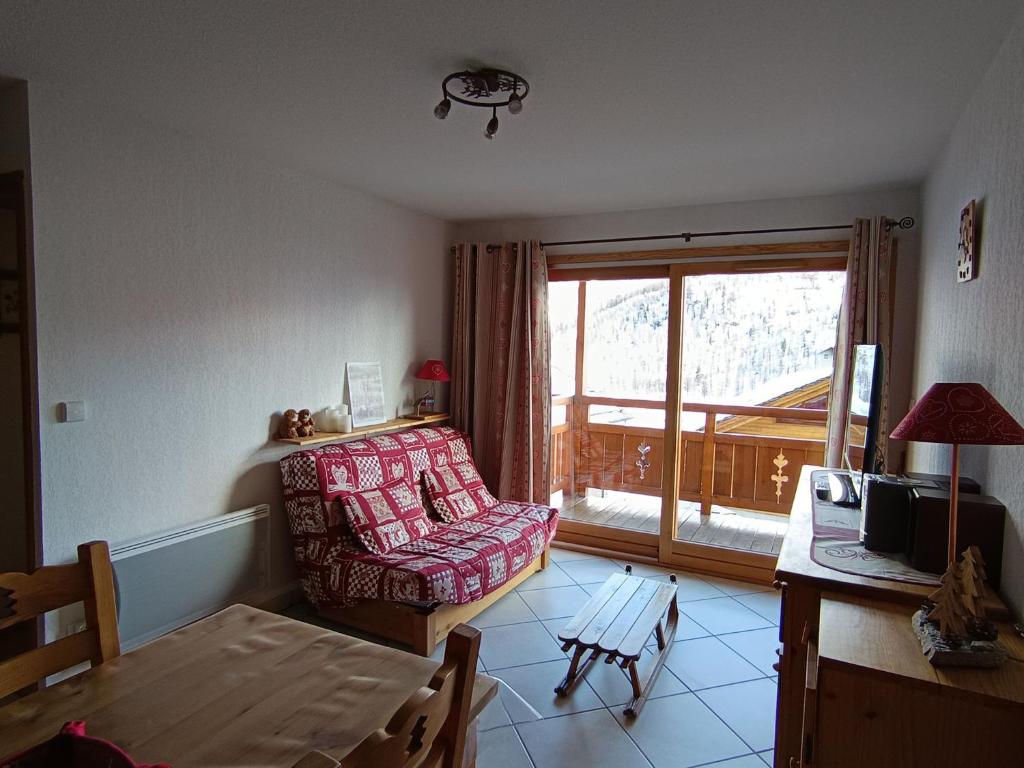 Appartement cosy à Montgenèvre avec terrasse et parking - FR-1-445-168 - 3