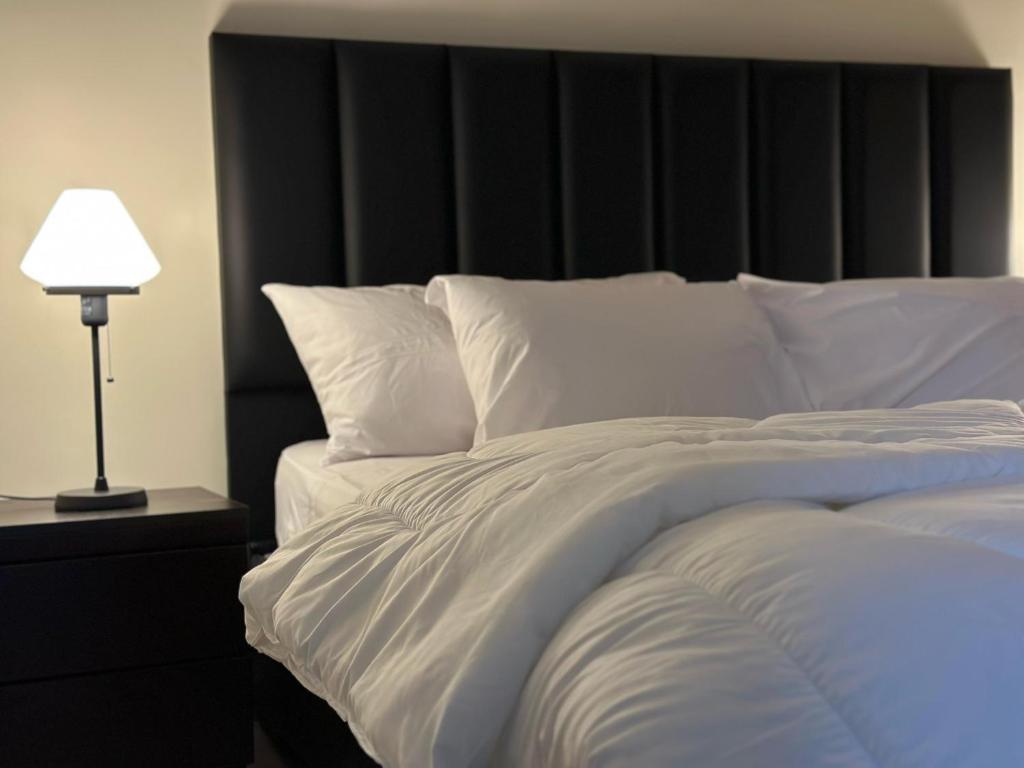 فندق مارغريتا (Margarita Hotel)