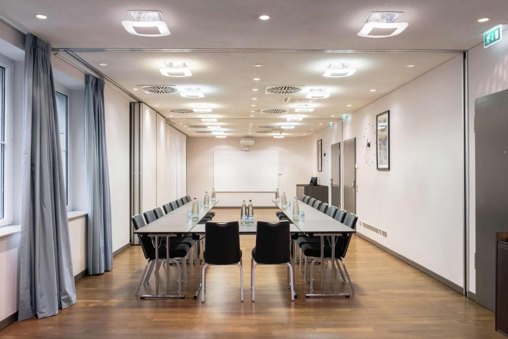 Tárgyalóterem/bálterem