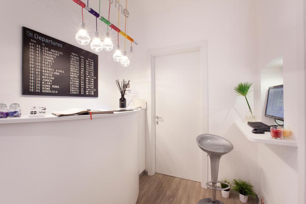 Vhome photo
