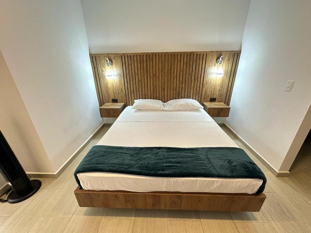 Amara404 Lindo apartaestudio tipo estudio en barrio Laureles con balcon - 5