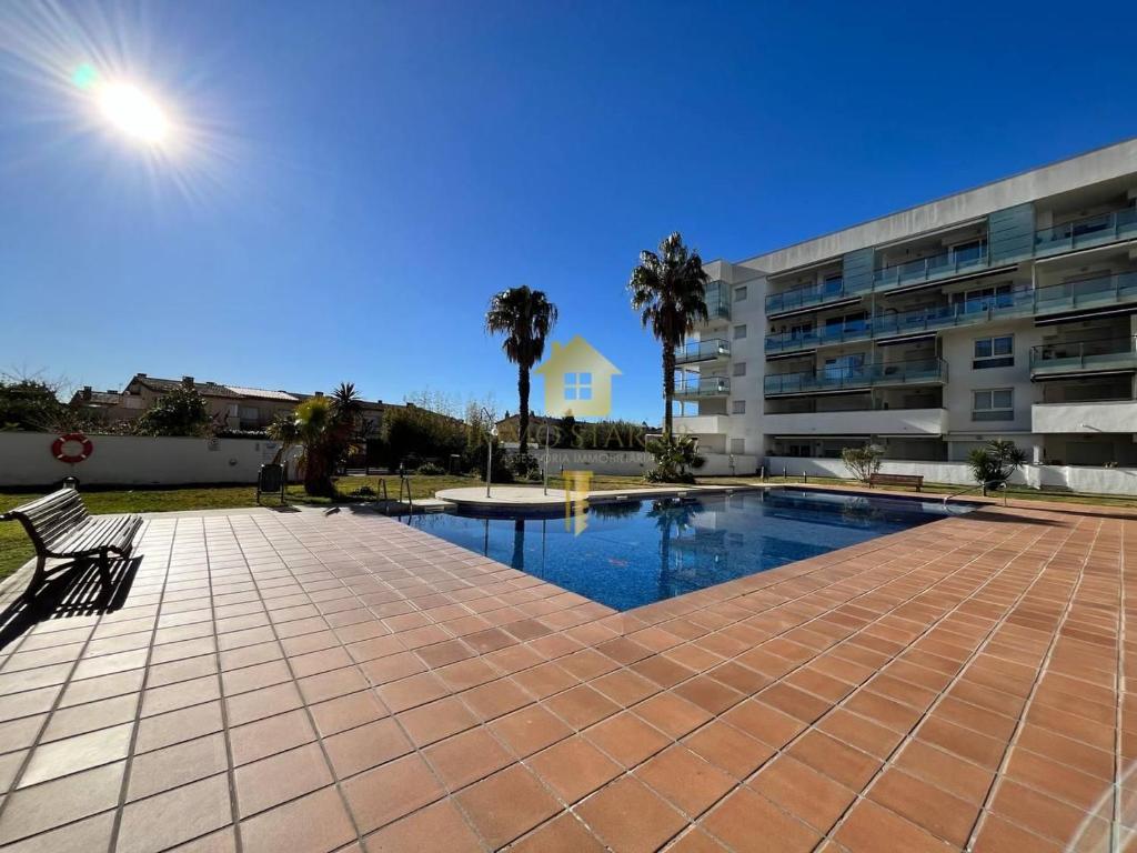 Apartamento con piscina en Roses - 1
