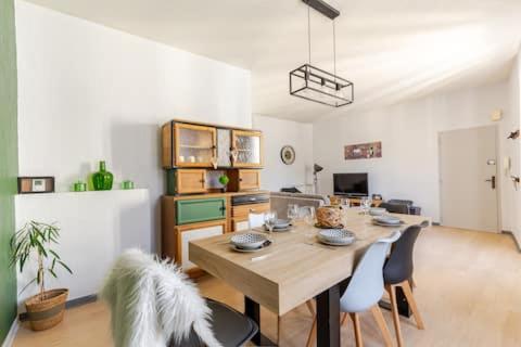 MAISON DE VILLE AVEC GARAGE ET TERRASSE - 1