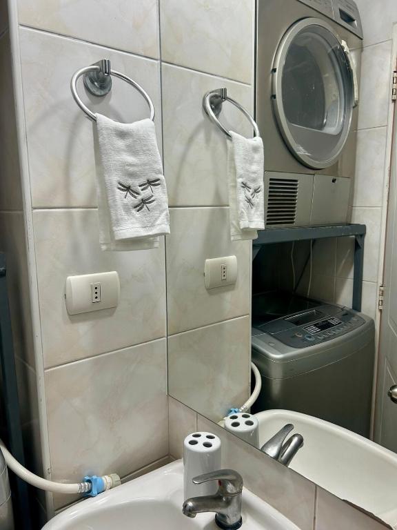 Apartment a few steps from Bustamante Parque Metro - 5