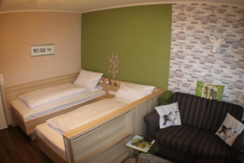 Haus an der Therme - 4