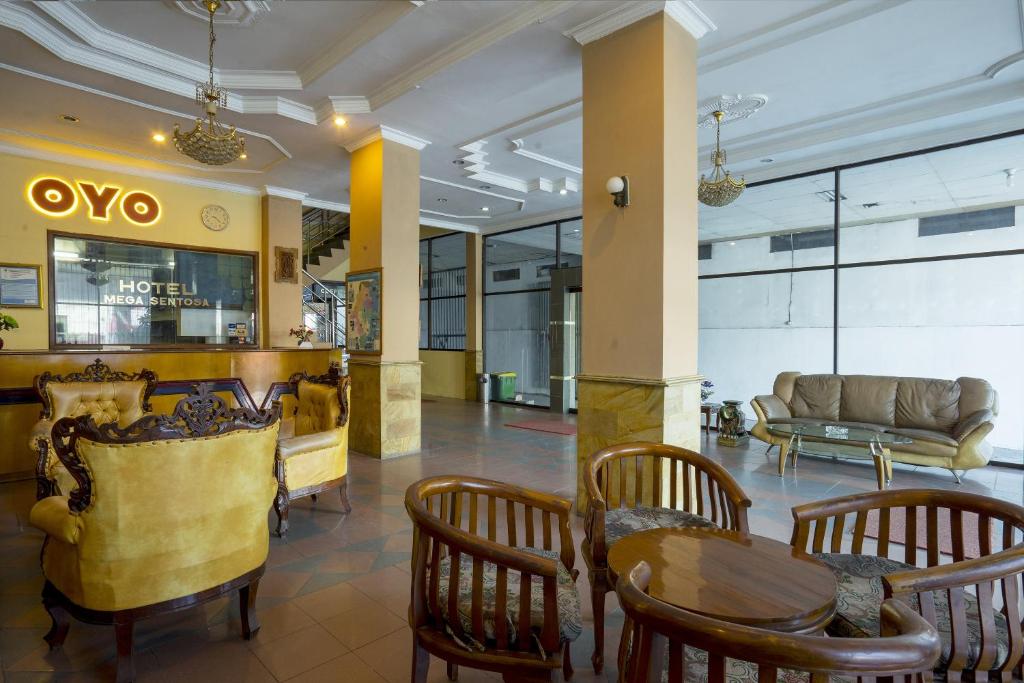 Lobby, Hotel O Mega Sentosa in Samarinda